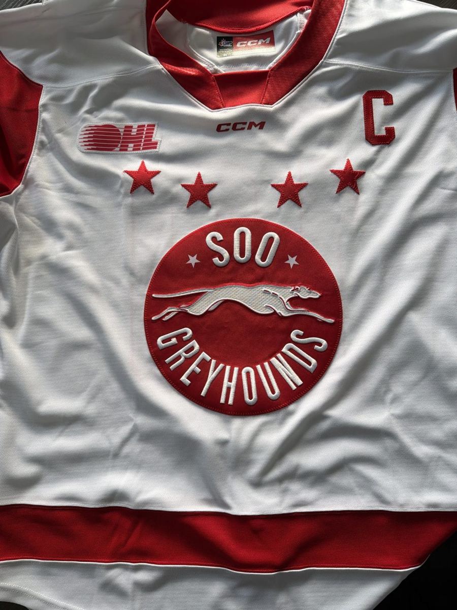 Signed jersey, front with captain's C